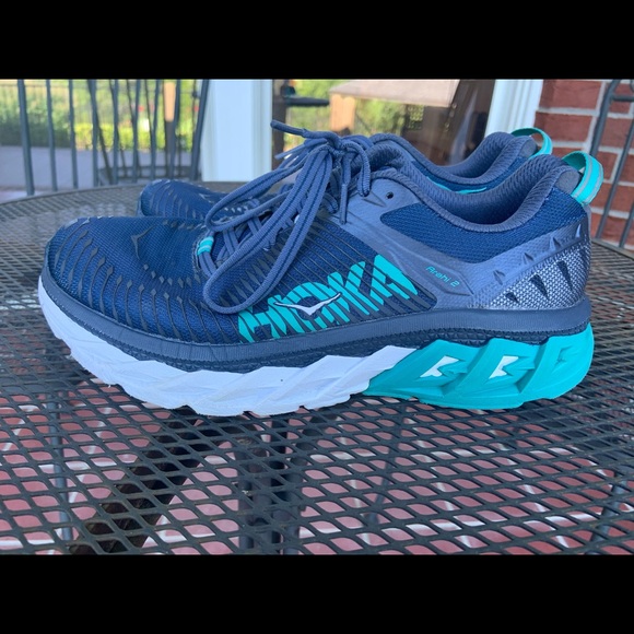 Hoka One One Shoes - Hoka One One WOMEN'S ARAHI 2